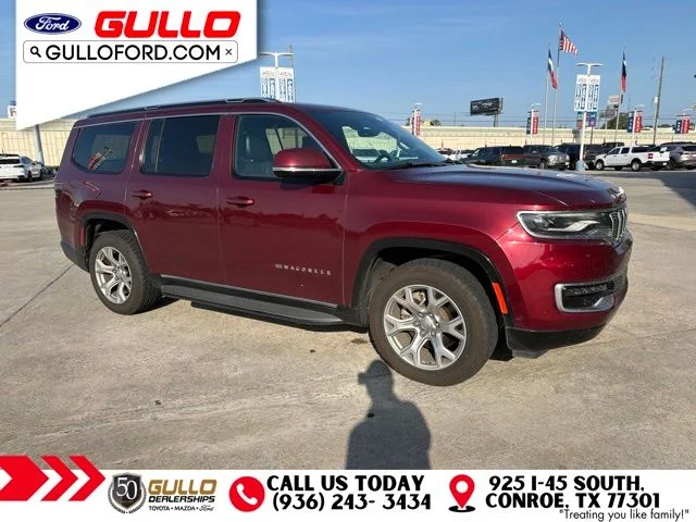 Used 2022 Velvet Red Pearlcoat Jeep Series II image 3