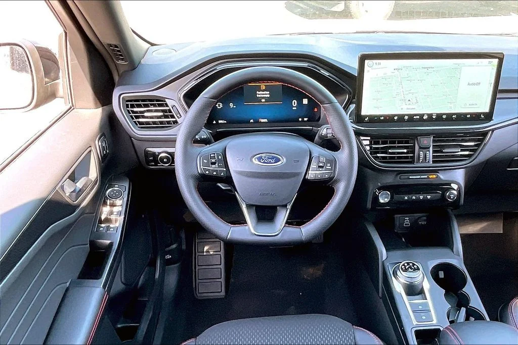 New 2026 Agate Black Metallic Ford ST-Line Elite image 4