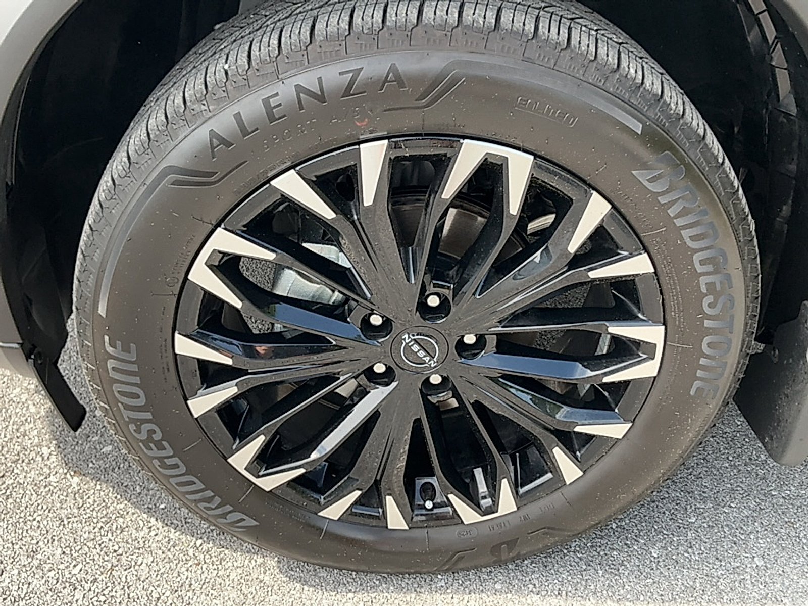 Used 2026 Boulder Gray Pearl Nissan Dark Armor image 5