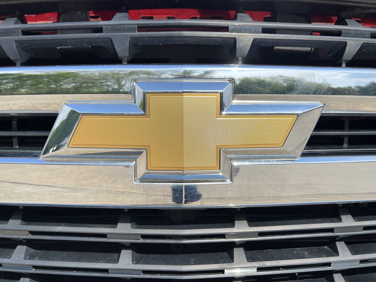 Used 2021 RED HOT Chevrolet LT image 31