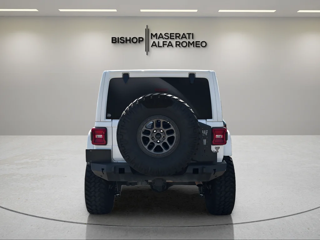 Used 2022 White Jeep Unlimited Rubicon 4xe image 4