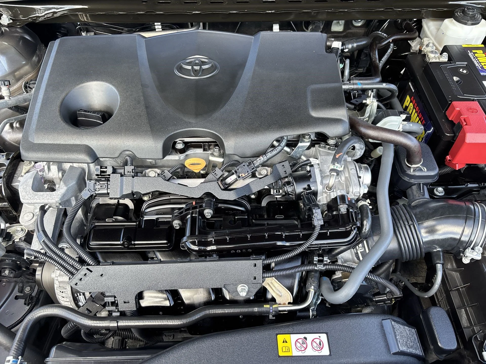 Used 2022 Predawn Gray Mica Toyota LE image 17