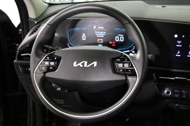 Used 2023 Black Kia EX image 17