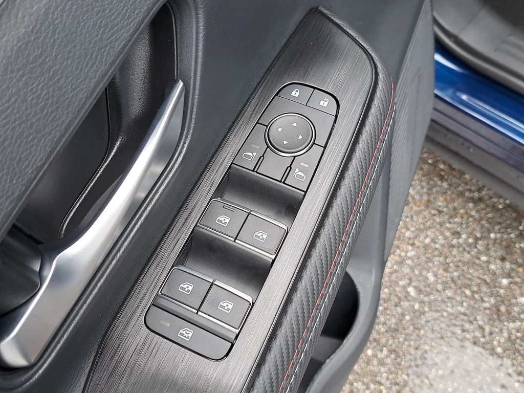 2026 Nissan KICKS SR - Photo 22