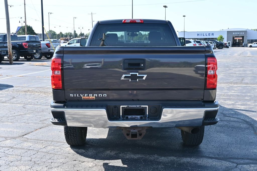 Used 2016 Tungsten Metallic Chevrolet Work Truck image 10