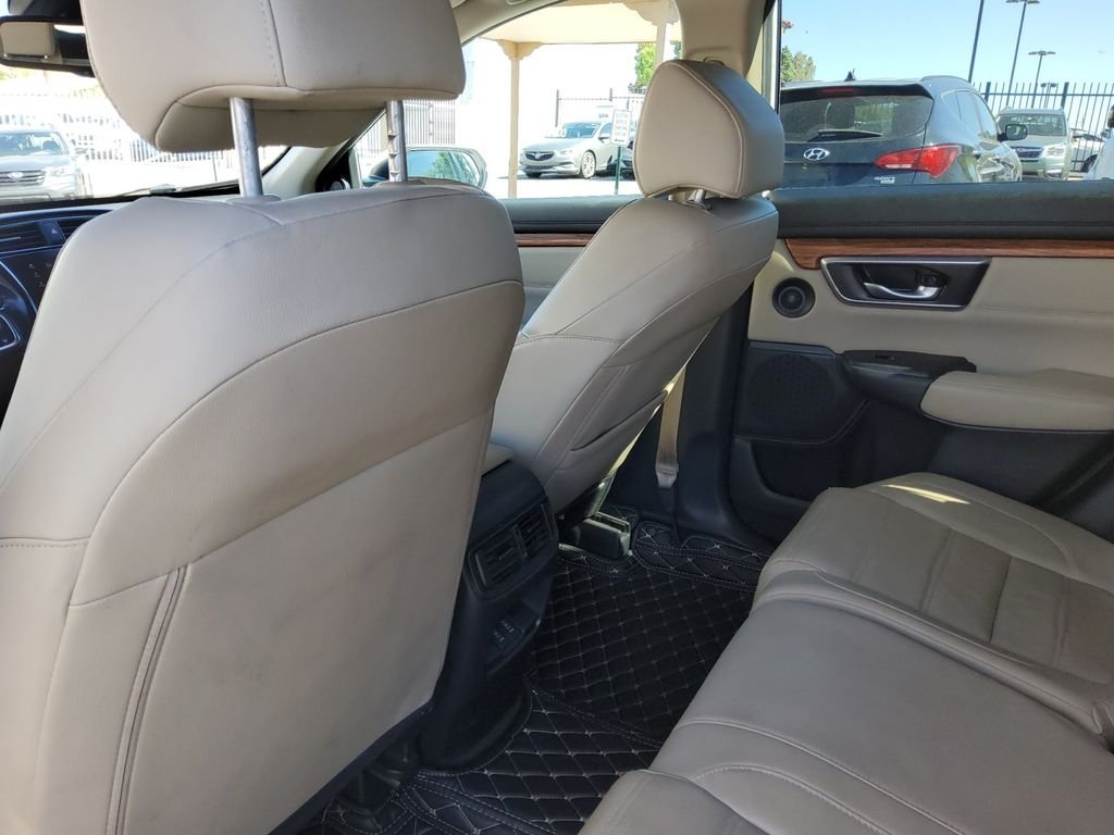 Used 2018  Honda EX-L image 19
