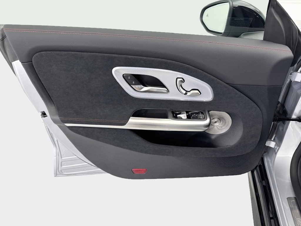 New 2027 Cirrus Silver Metallic Mercedes-Benz CLA 220 image 23