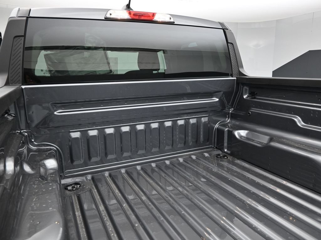 New 2026 Carbonized Gray Metallic Ford XLT image 20