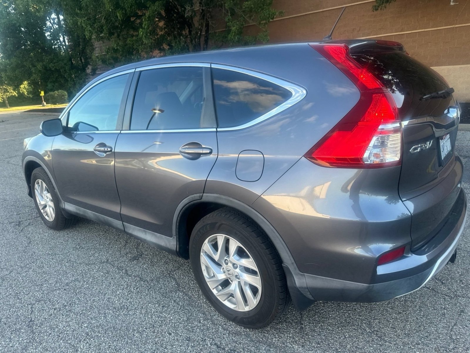 Used 2016 Modern Steel Metallic Honda EX image 13