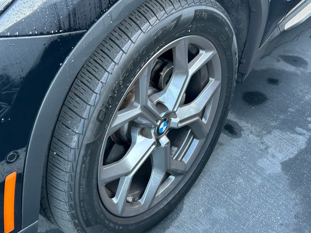 Certified Used 2024 Black Sapphire Metallic BMW xDrive30i image 3