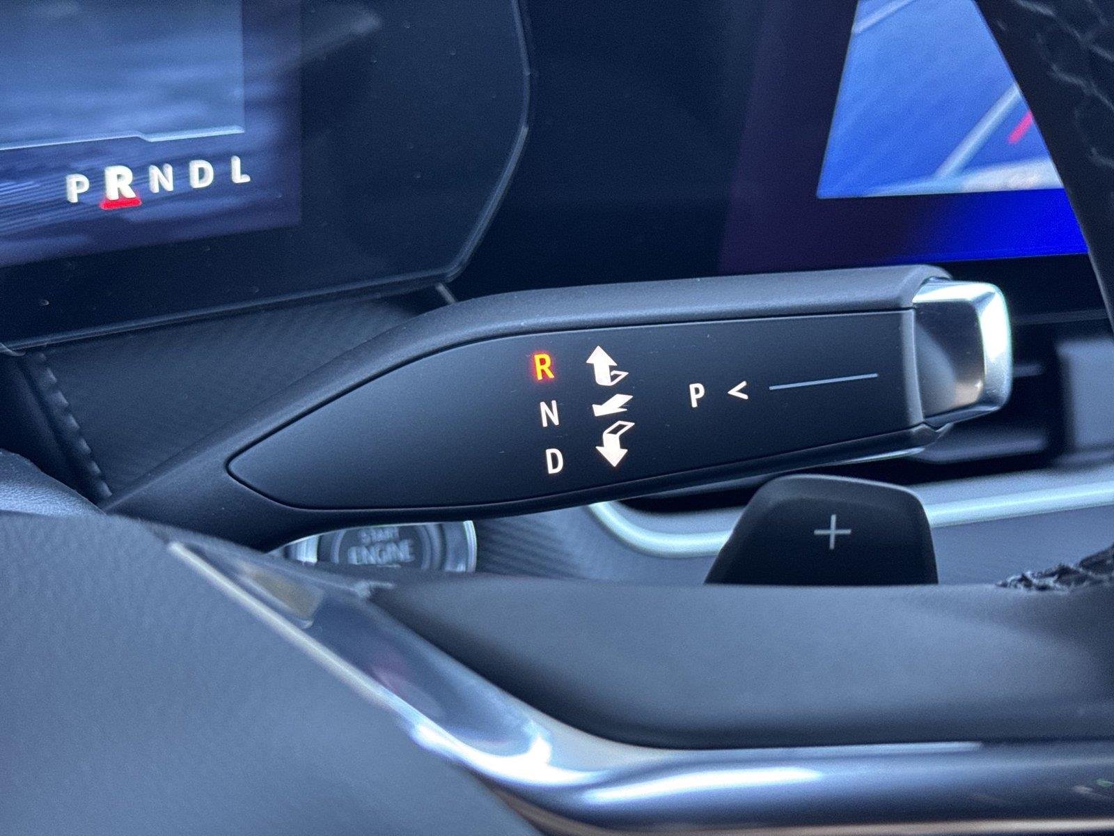 2027 Chevrolet Equinox LT - Photo 16