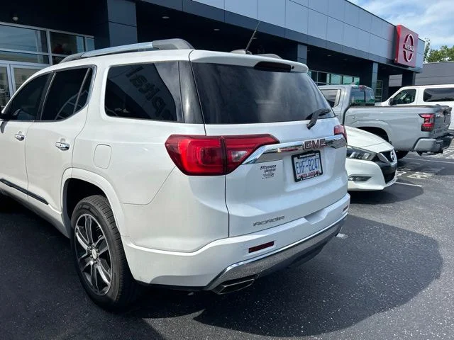 Used 2018 White GMC Denali image 16