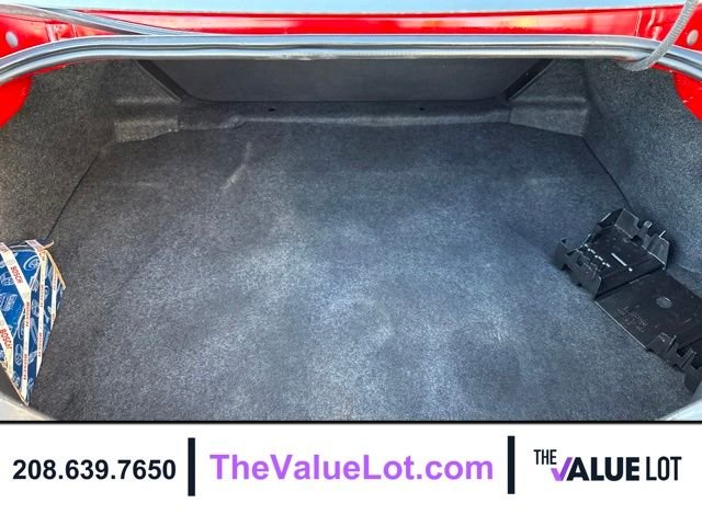 Used 2010 Red Chevrolet 2LT image 17