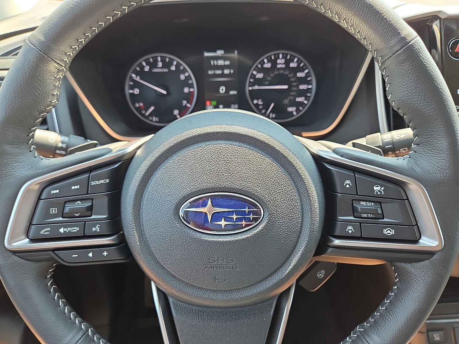2025 Subaru Ascent Limited - Photo 24