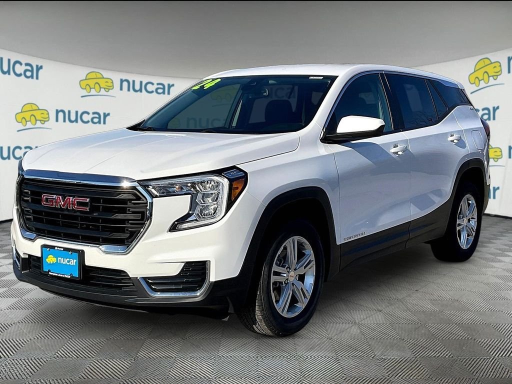 Used 2024 White GMC SLE image 3