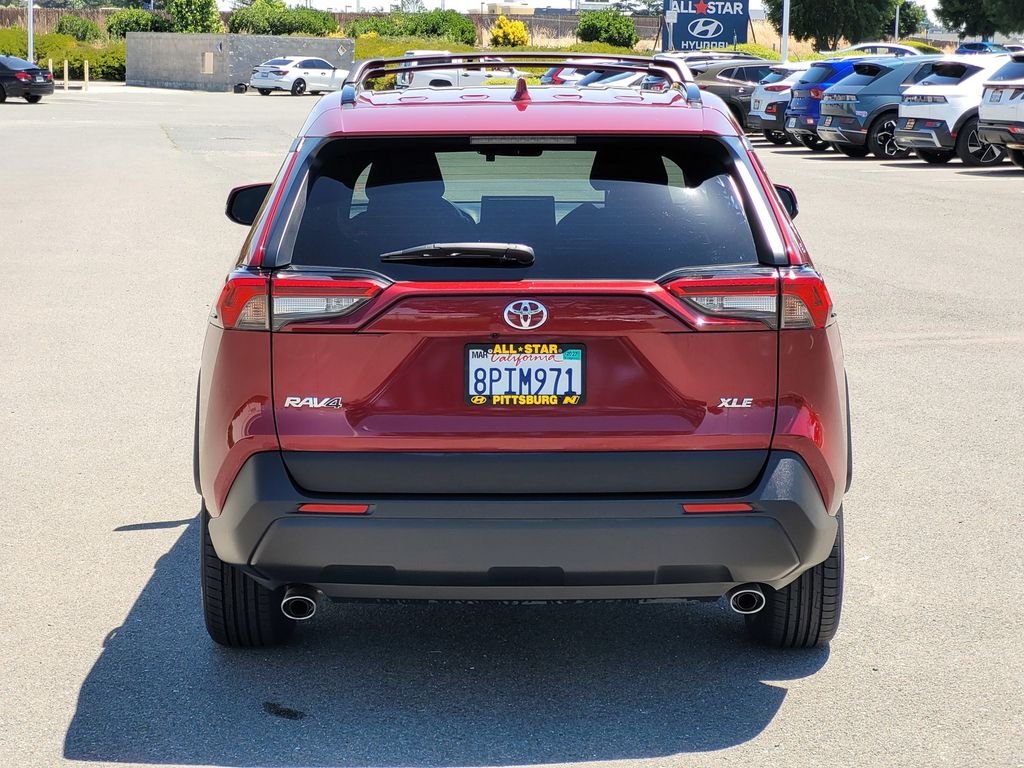 Used 2020 Red Toyota XLE image 5