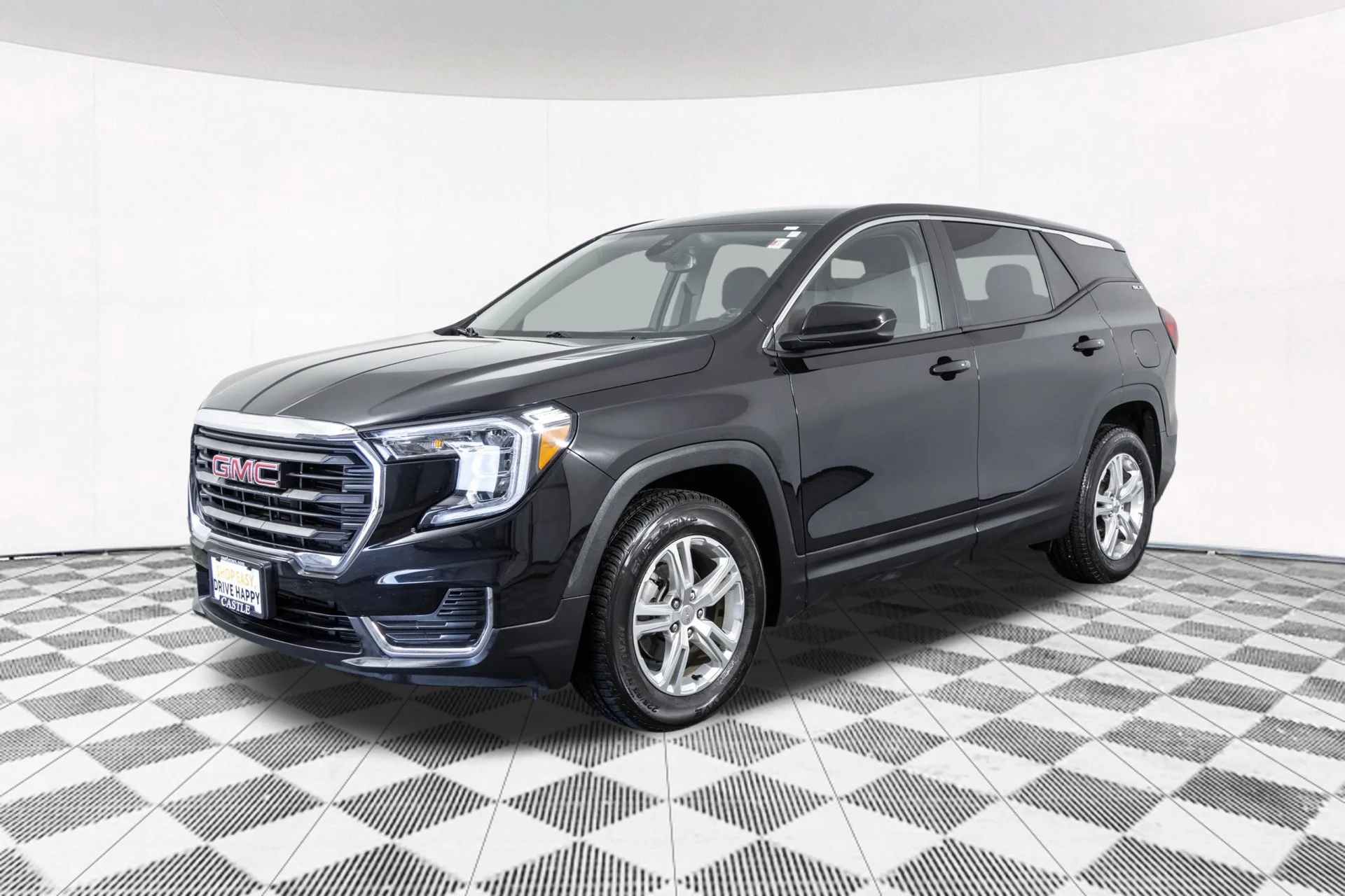 Used 2024 Ebony Twilight Metallic GMC SLE image 11