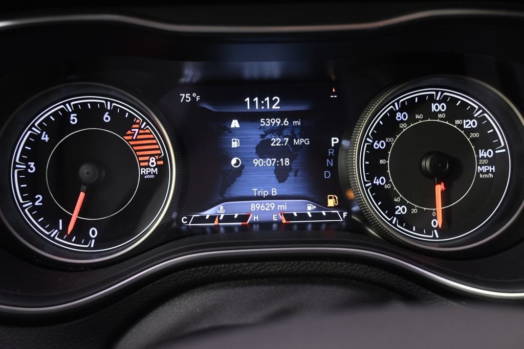Used 2019 Blue Jeep Limited image 25