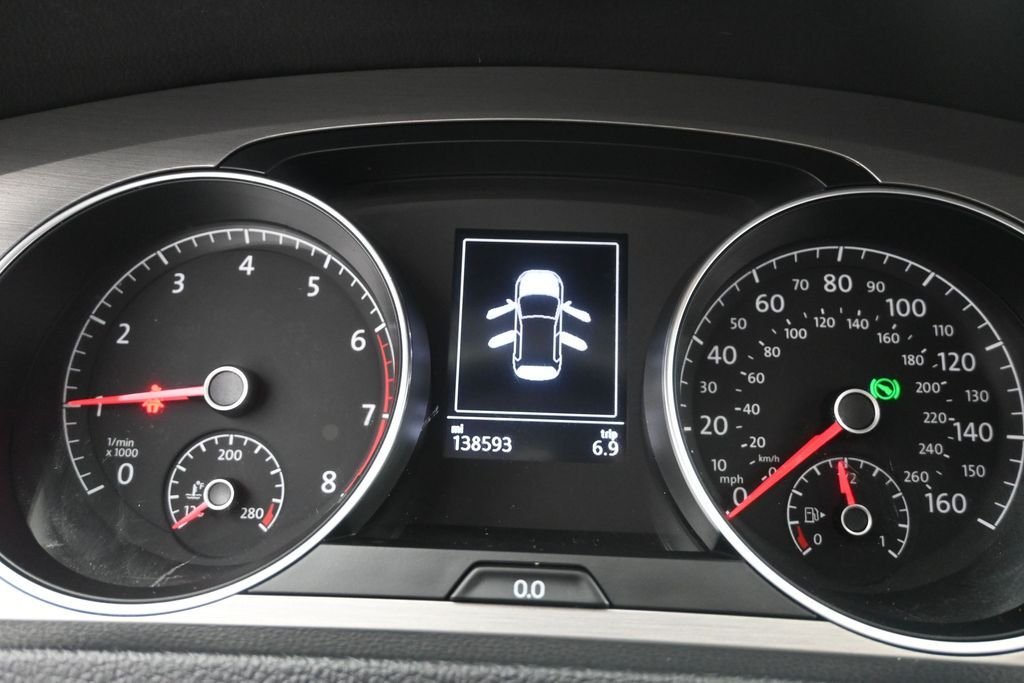 Used 2016 White Volkswagen TSI S 4-Door image 17