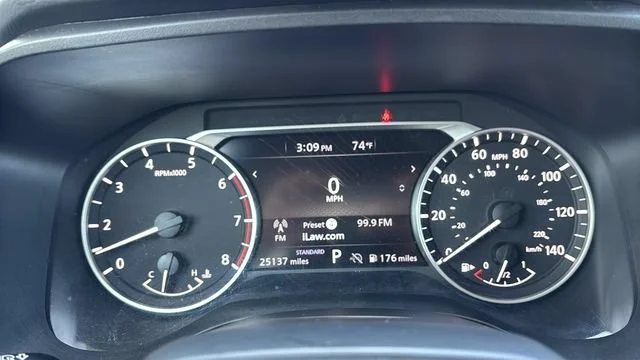 Used 2025 White/off-white Nissan S FWD image 13
