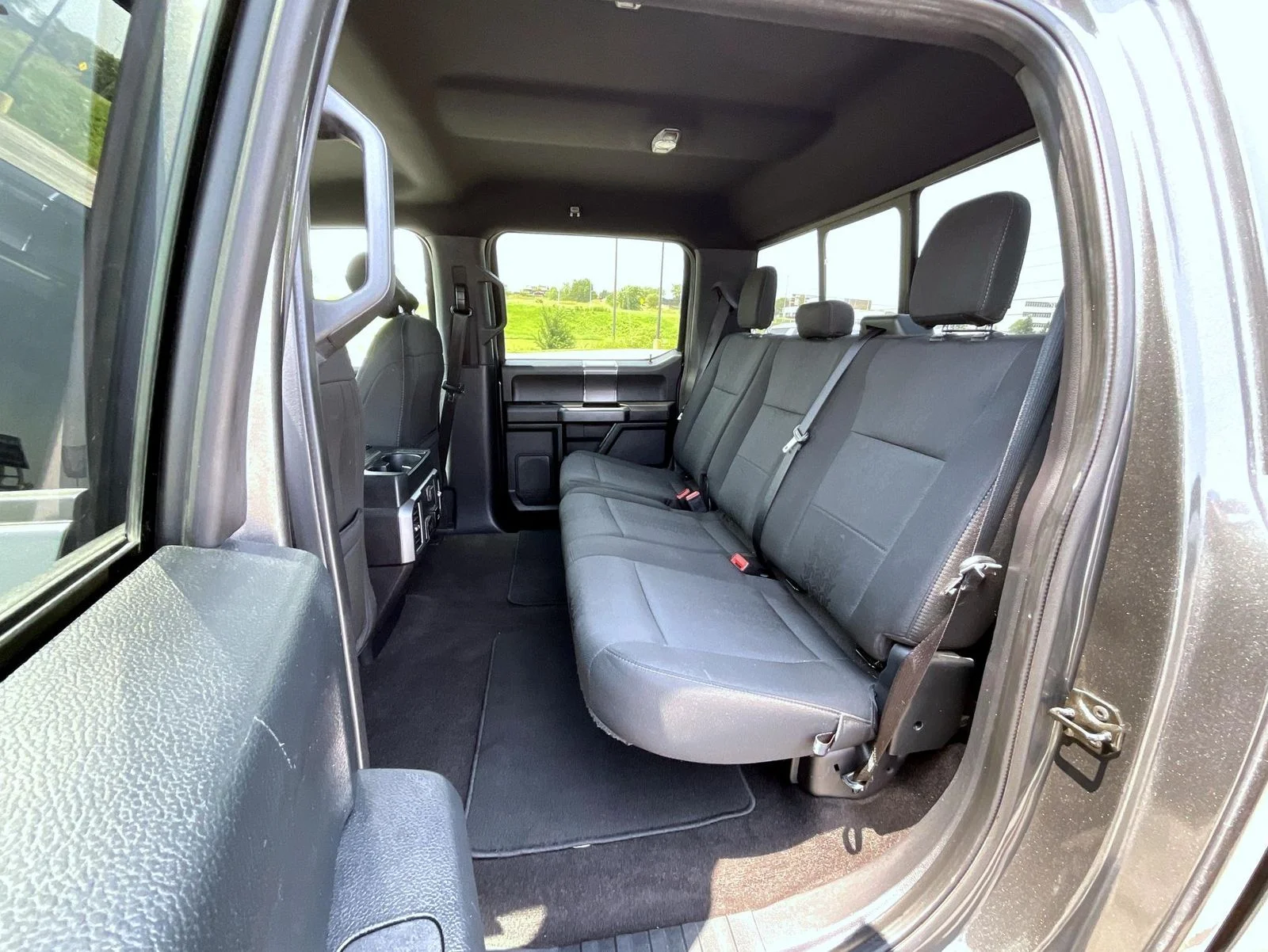 Used 2020 Gray Ford XLT image 19