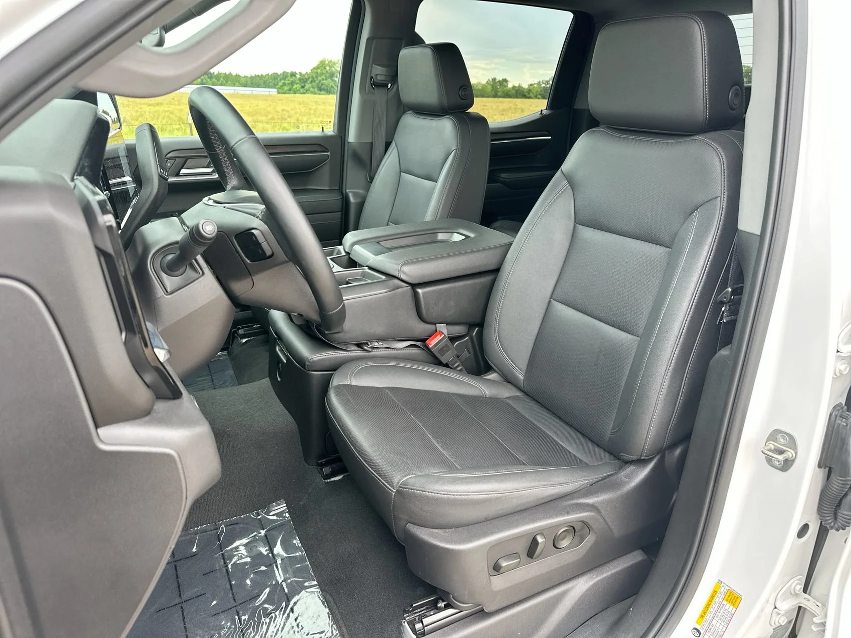 Used 2024 Summit White GMC SLT image 11