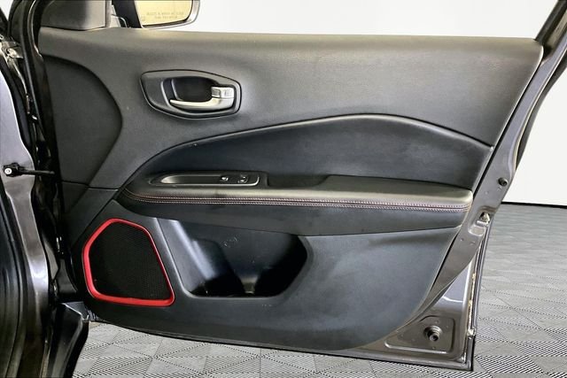 Used 2020 Gray Jeep Trailhawk image 26