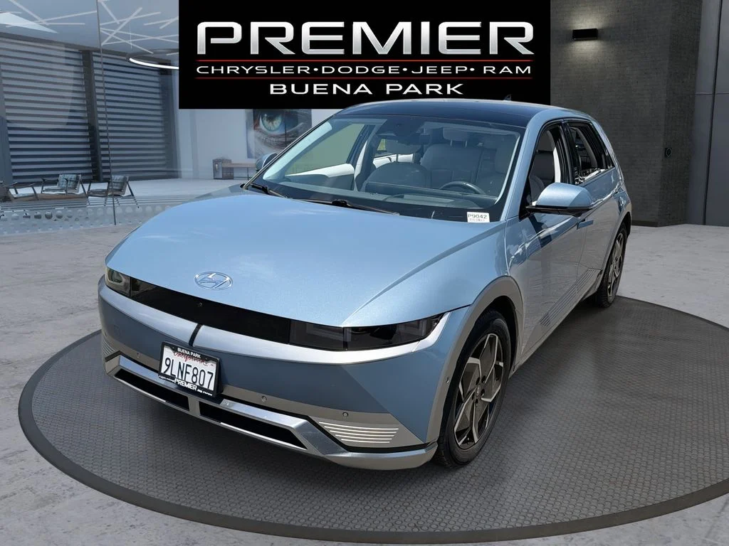 Used 2024 Blue Hyundai Limited image 1