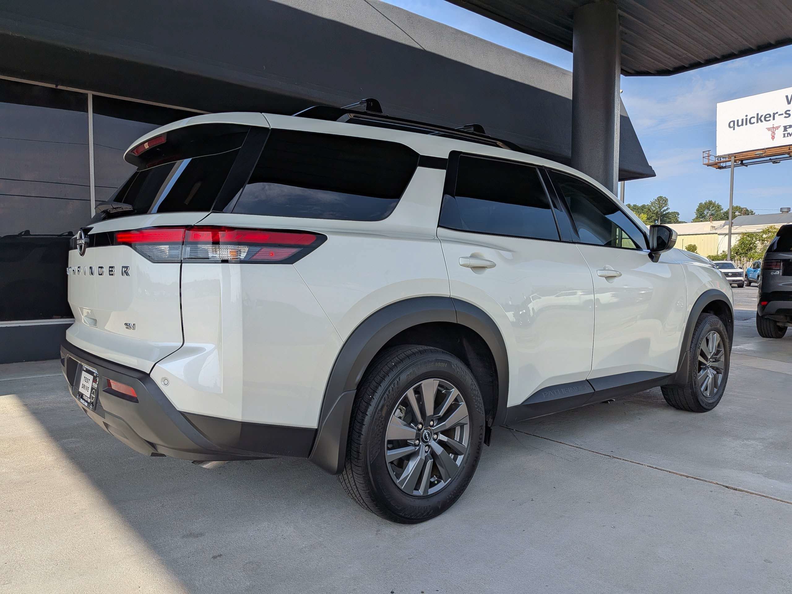 Used 2024 White Nissan SV image 3