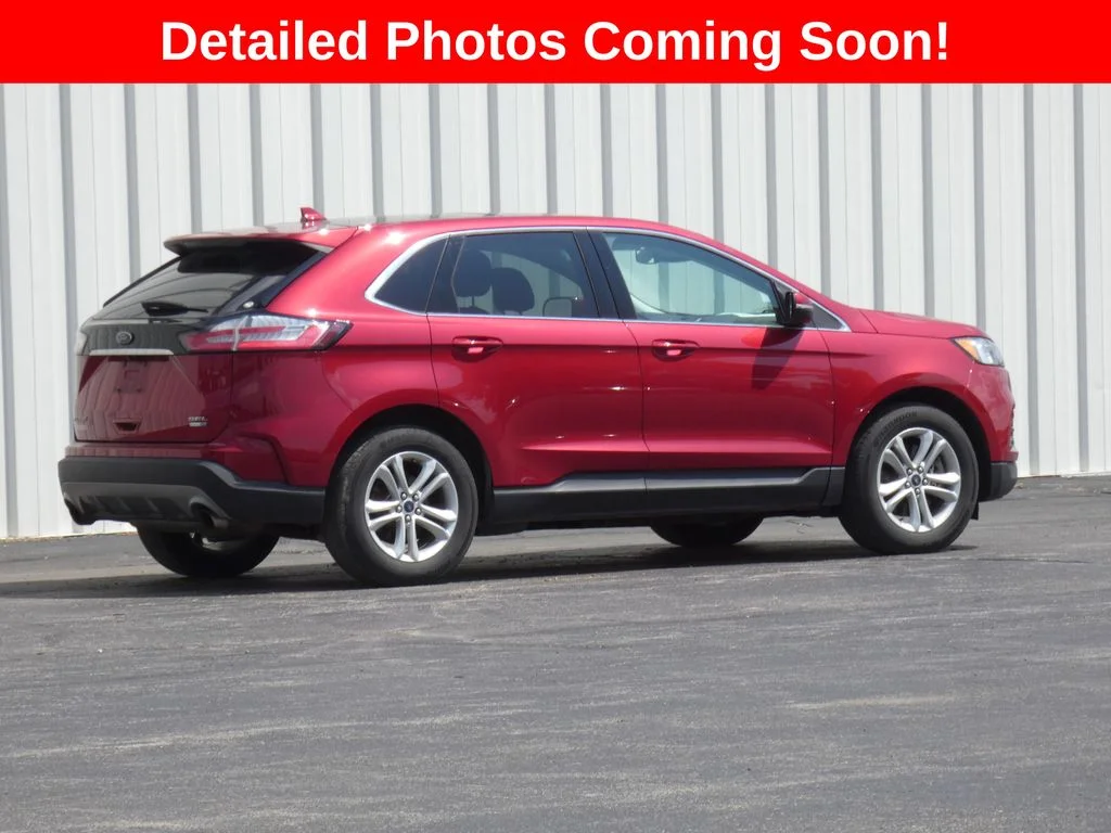 Used 2020 Red Ford SEL image 3