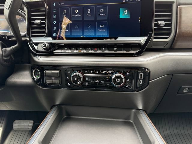2025 Chevrolet Silverado 3500HD High Country - Photo 11