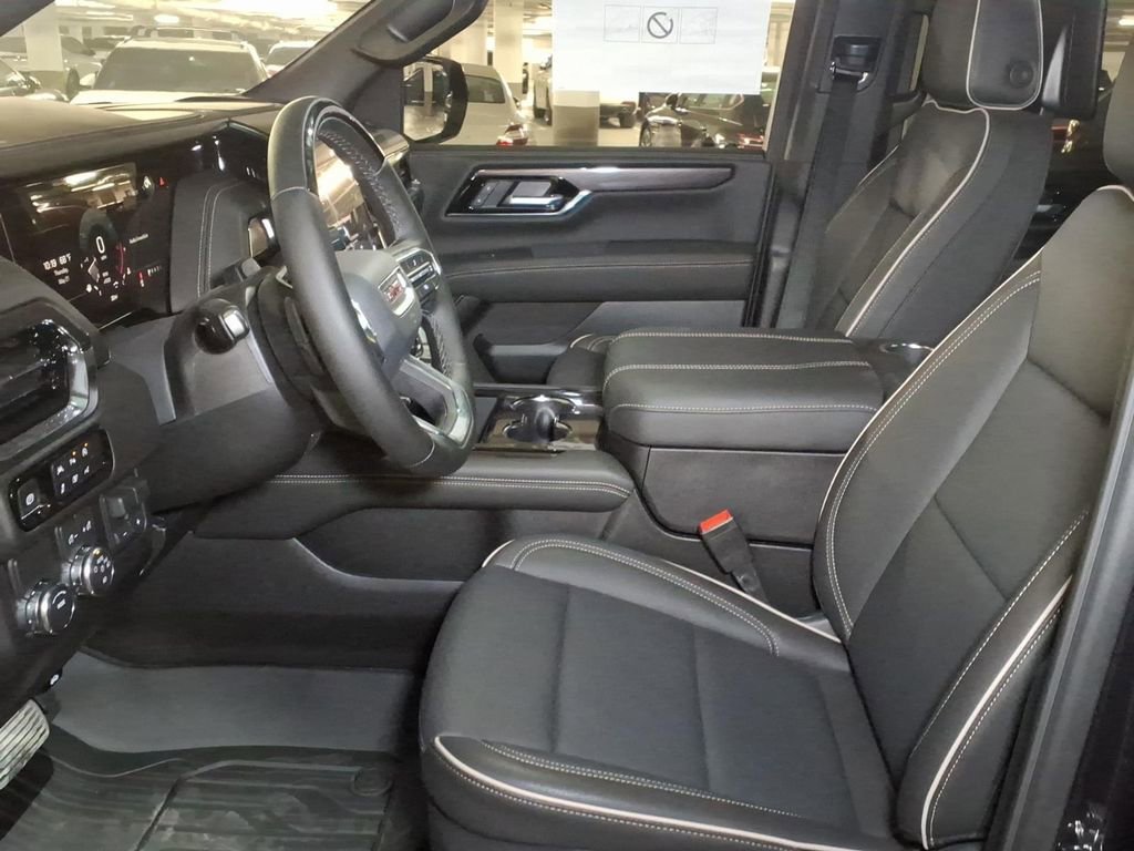 2026 GMC Yukon XL Elevation - Photo 11