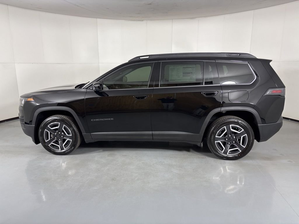 2026 Jeep Cherokee Laredo