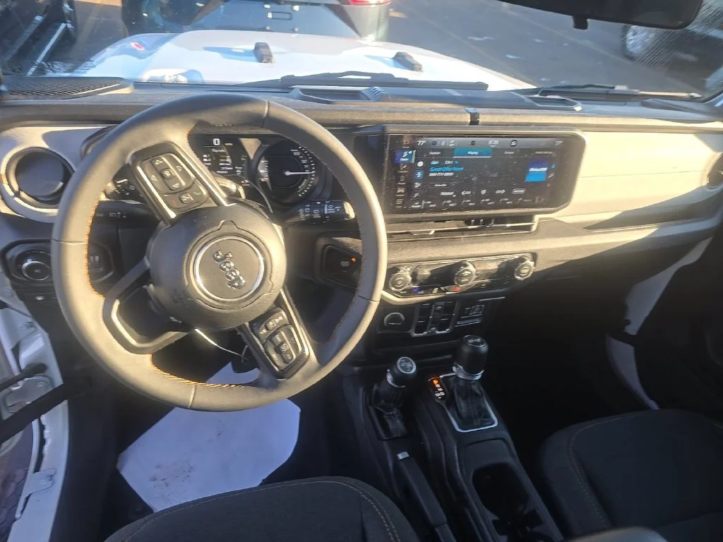 Used 2024 White Jeep Sport S 4xe image 6