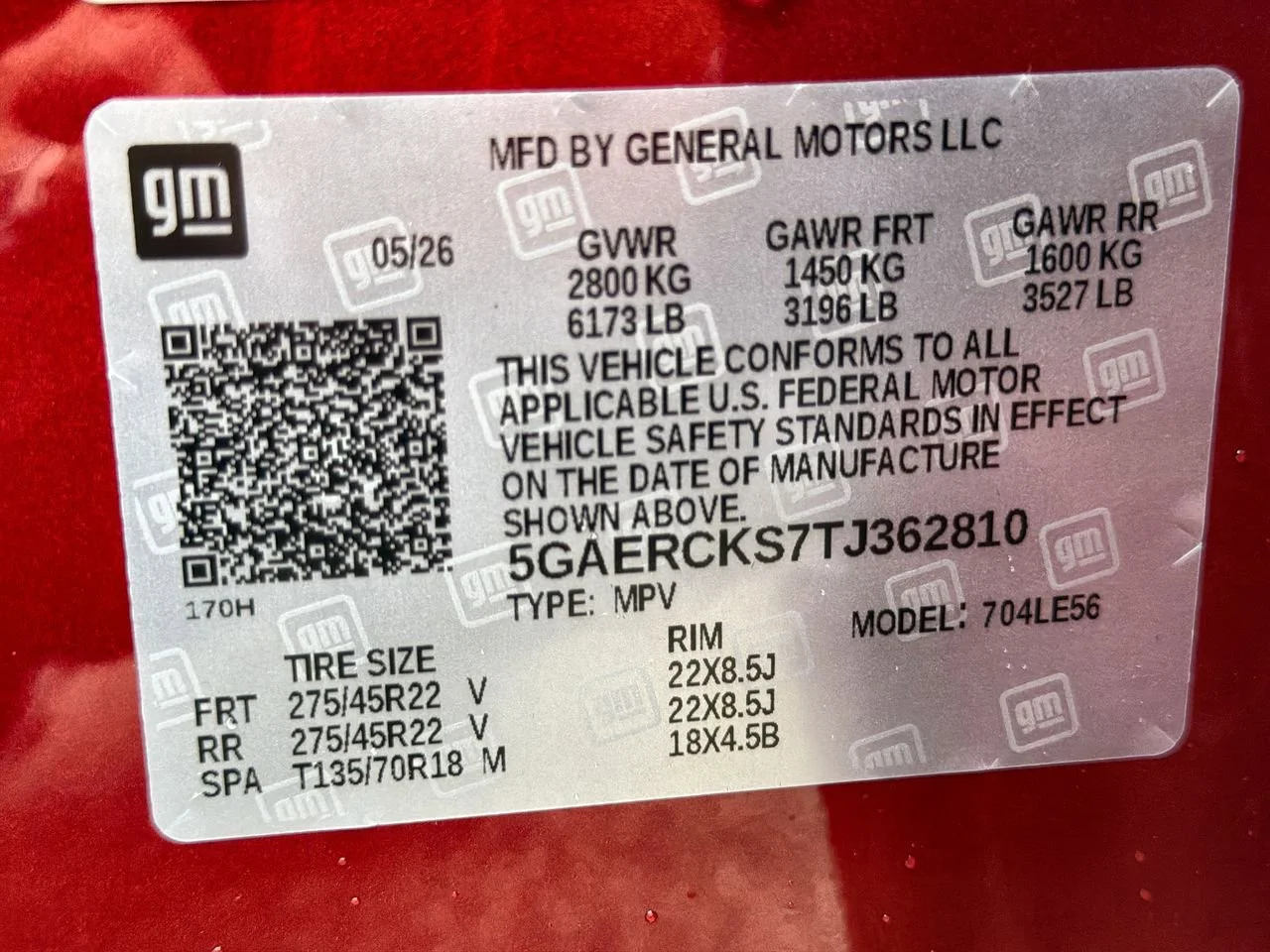 New 2026 Cherry Red Tintcoat Buick Avenir image 29