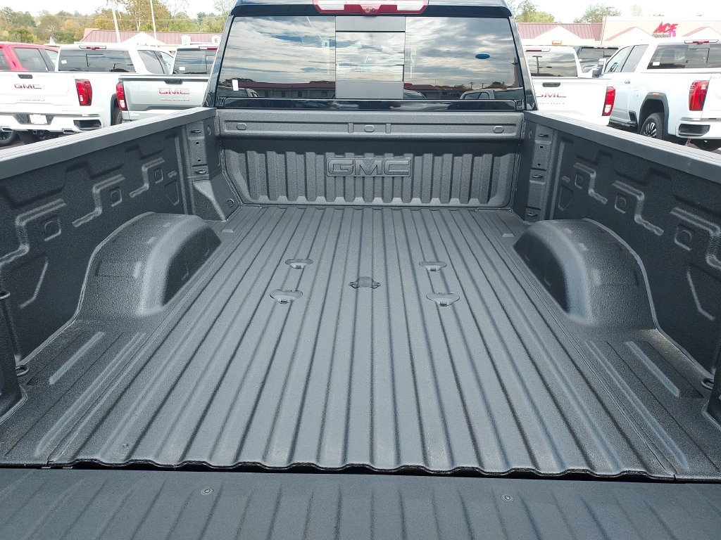 New 2026 Onyx Black GMC AT4 image 9