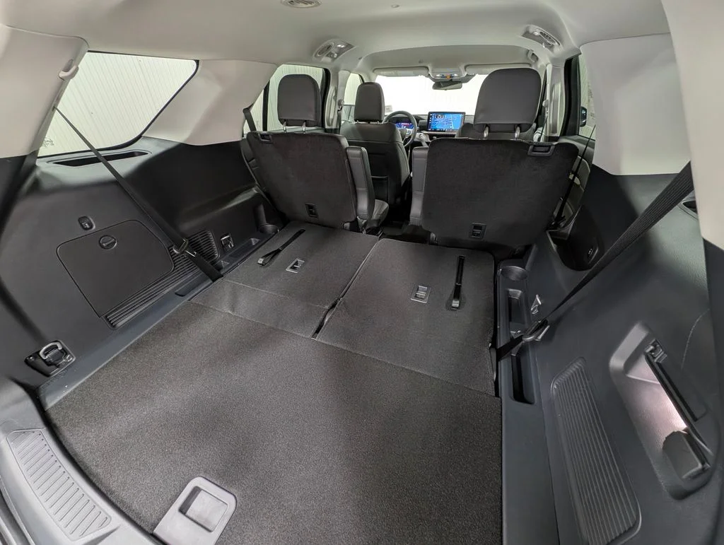 New 2026 Carbonized Gray Metallic Ford Active image 20