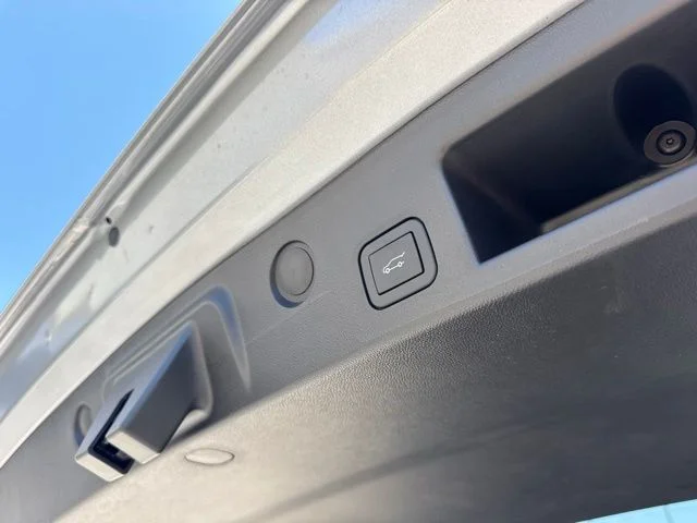 New 2026 Gray Chevrolet LT image 7