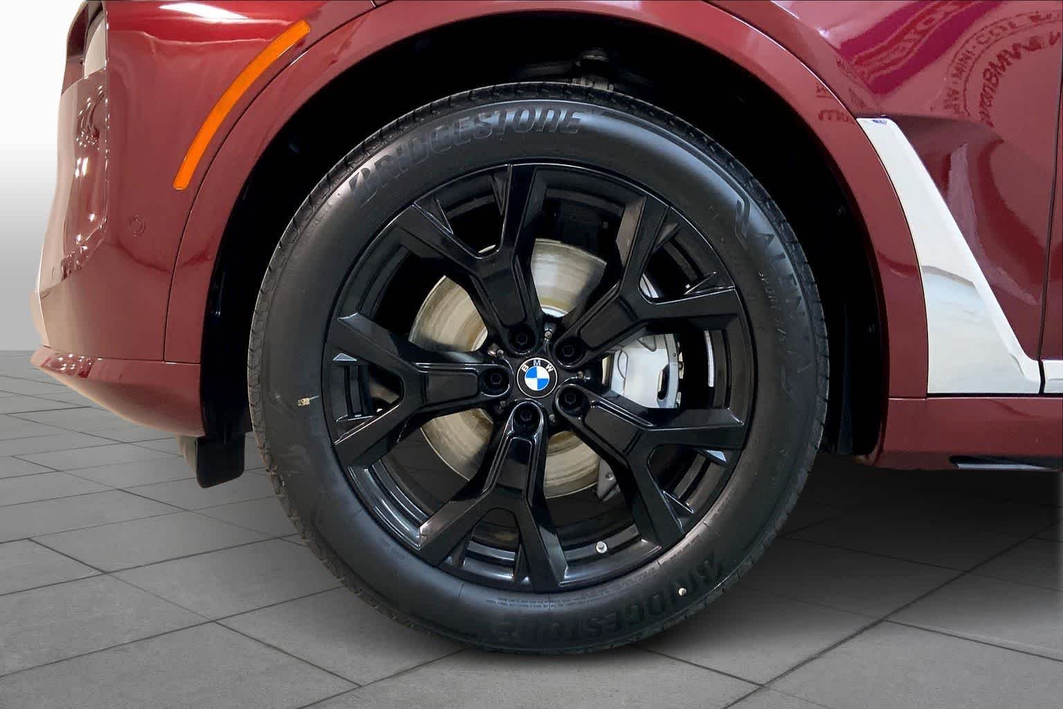 2026 BMW X7 40i - Photo 11