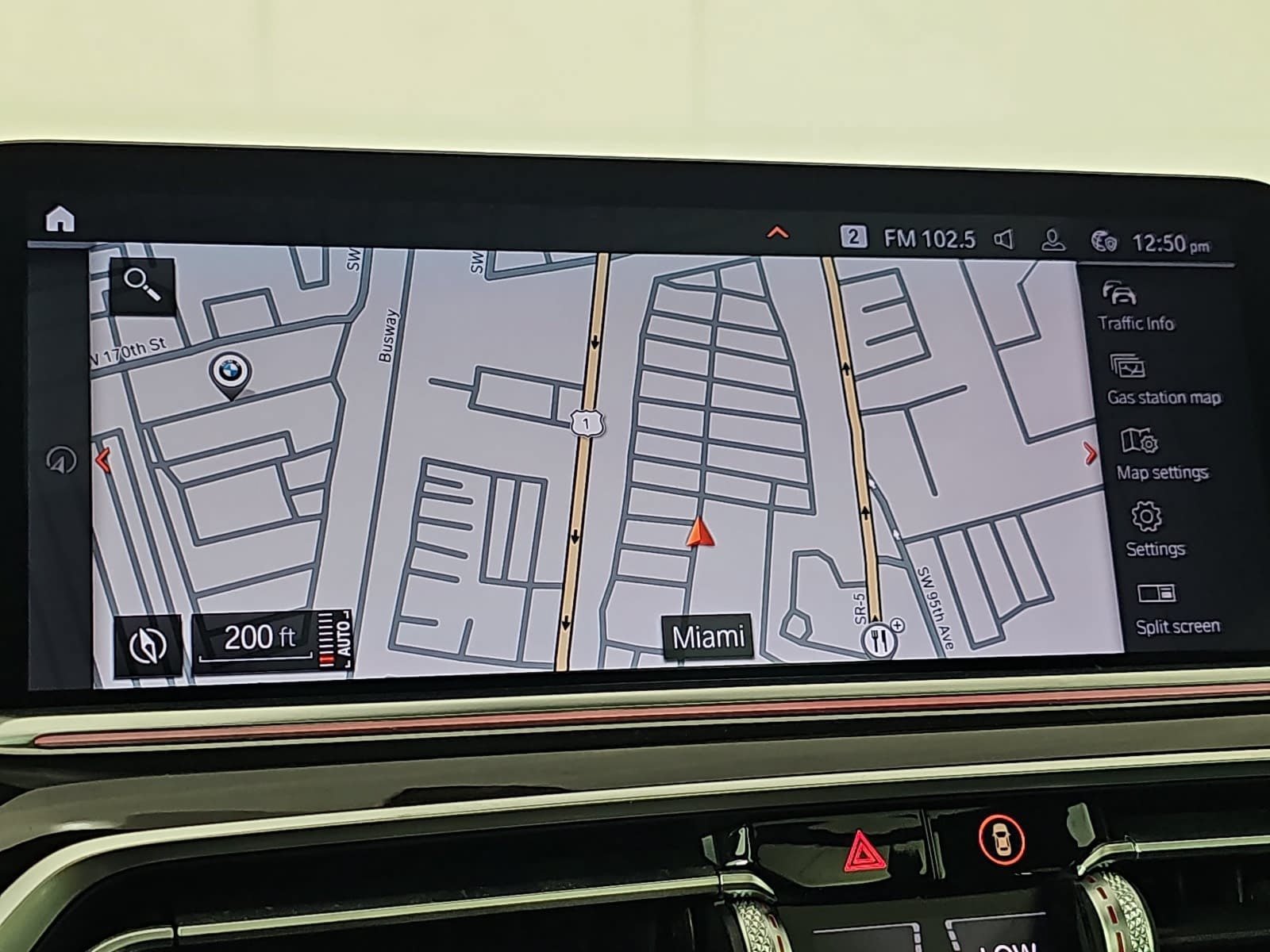 Used 2021 White BMW xDrive40i image 20