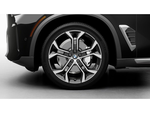 New 2026 Black Sapphire Metallic BMW xDrive40i image 7