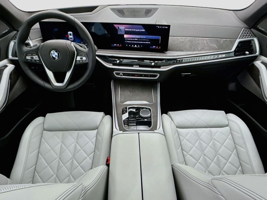 Certified Used 2025 Alpine White BMW xDrive40i image 13
