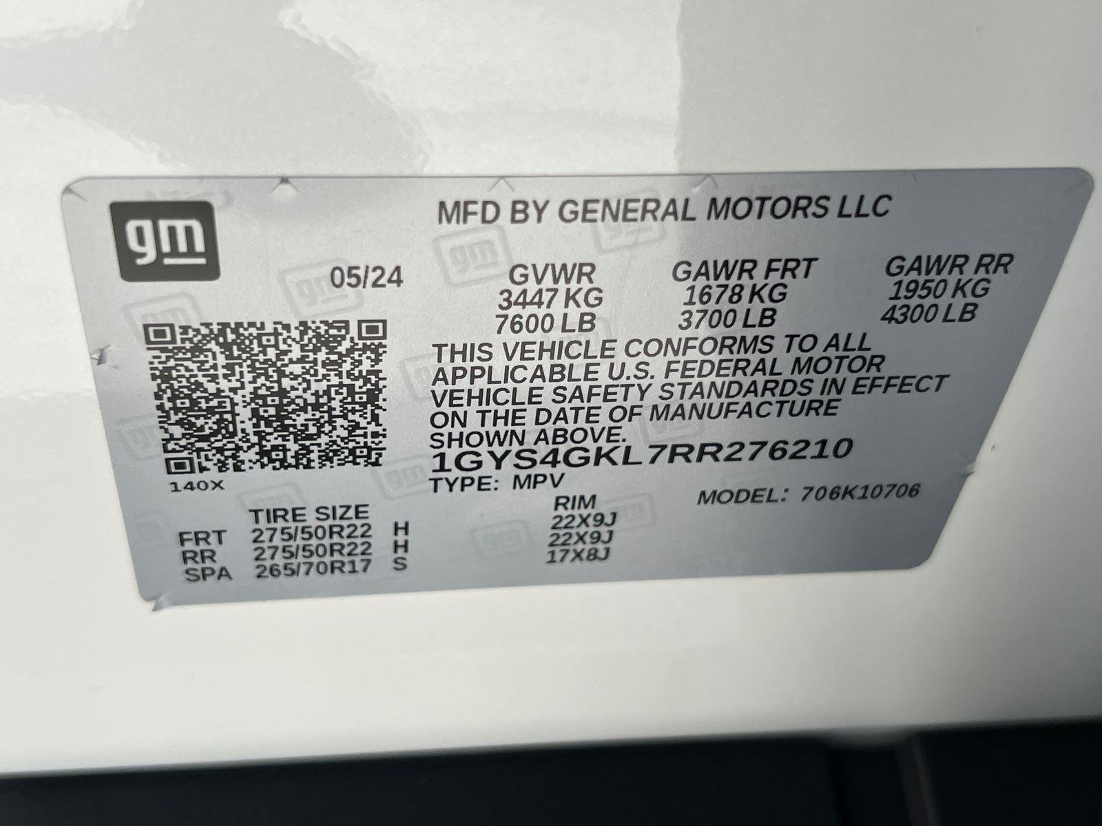 Used 2024 Crystal White Tricoat Cadillac 4WD Sport Platinum image 35