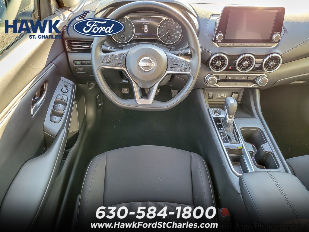 Used 2025 Gun Metallic Nissan SV image 10