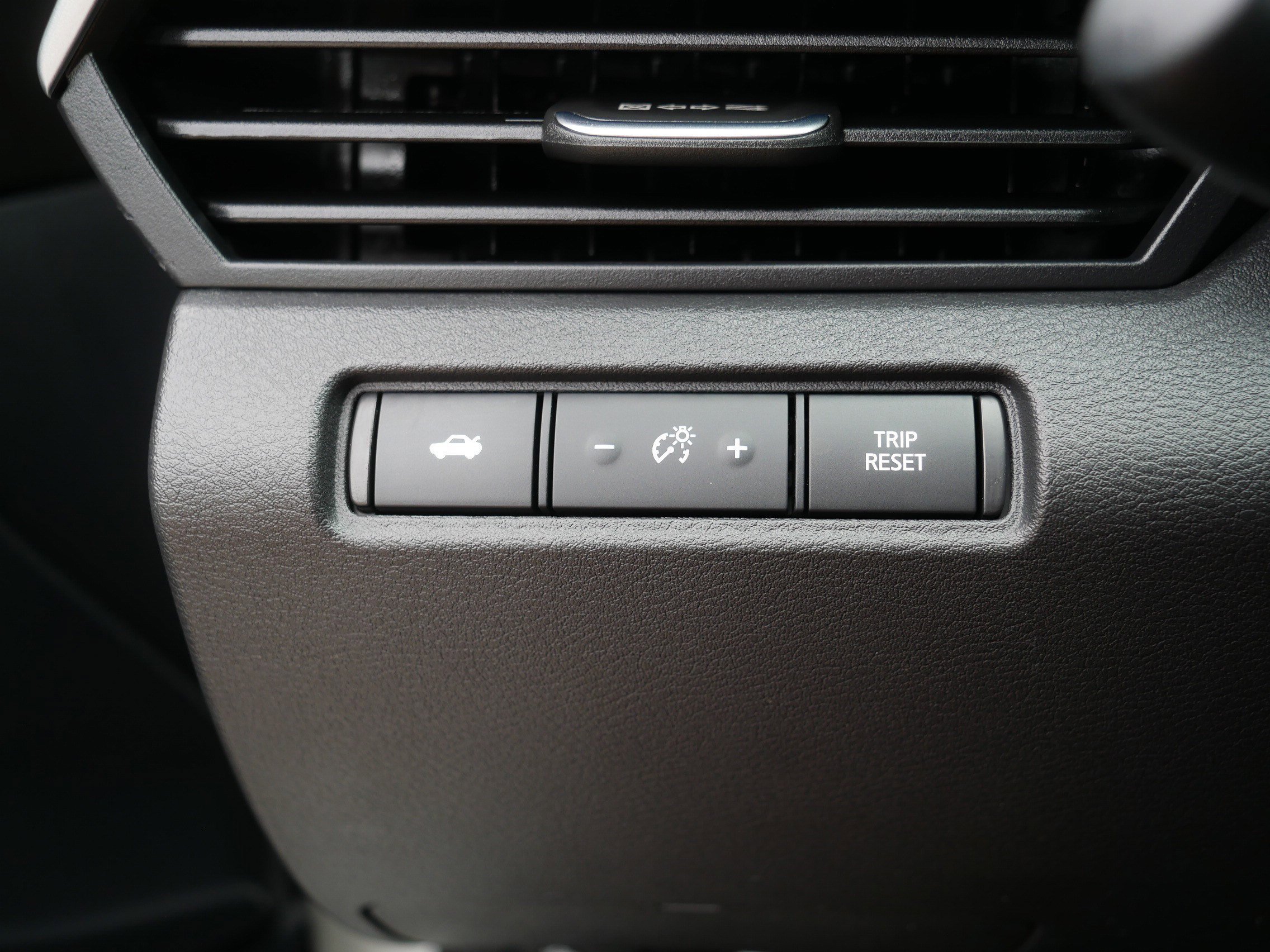 Certified Used 2025 Glacier White Nissan S image 26
