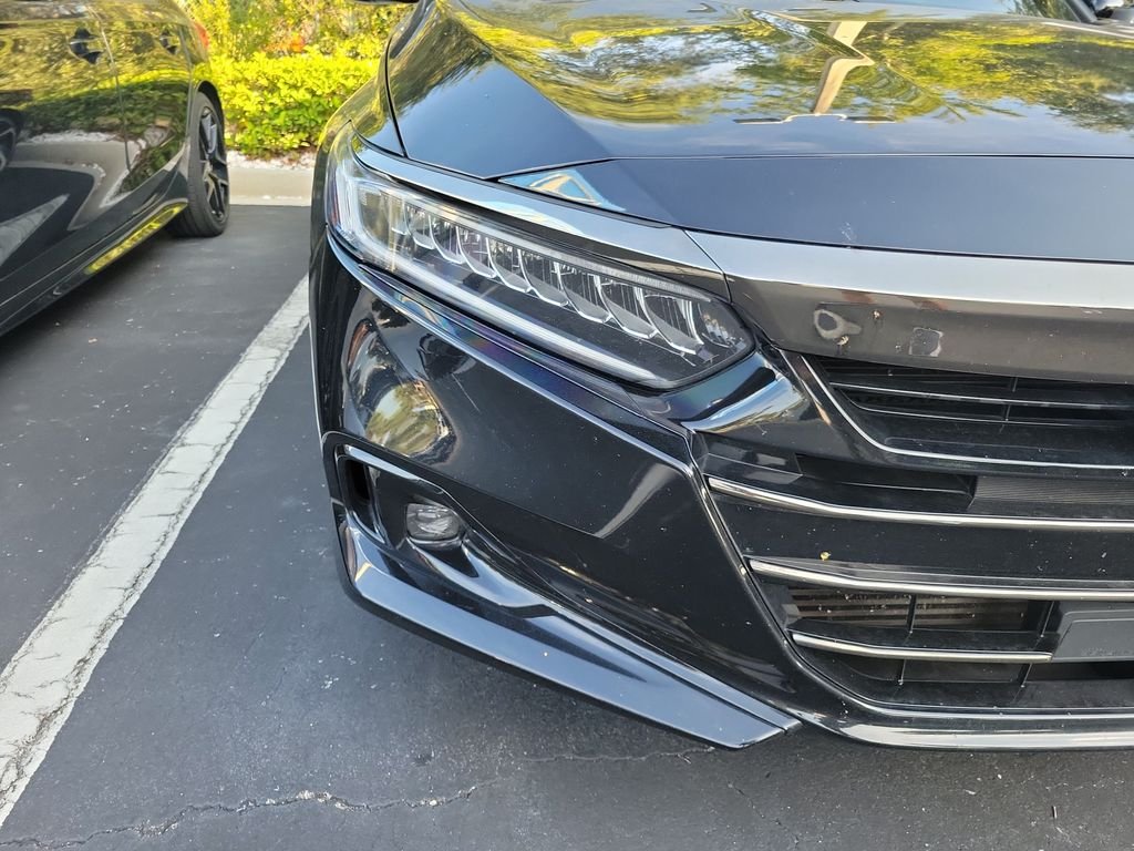 Certified Used 2022 Crystal Black Pearl Honda 1.5T SPORT image 9