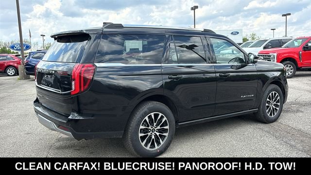Used 2025 Agate Black Metallic Ford Platinum image 30