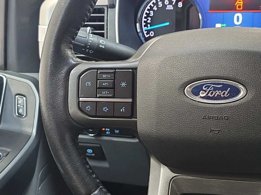 Used 2021 White Ford XLT image 18