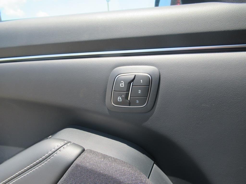 2024 Ford Mustang Mach-E Select - Photo 26