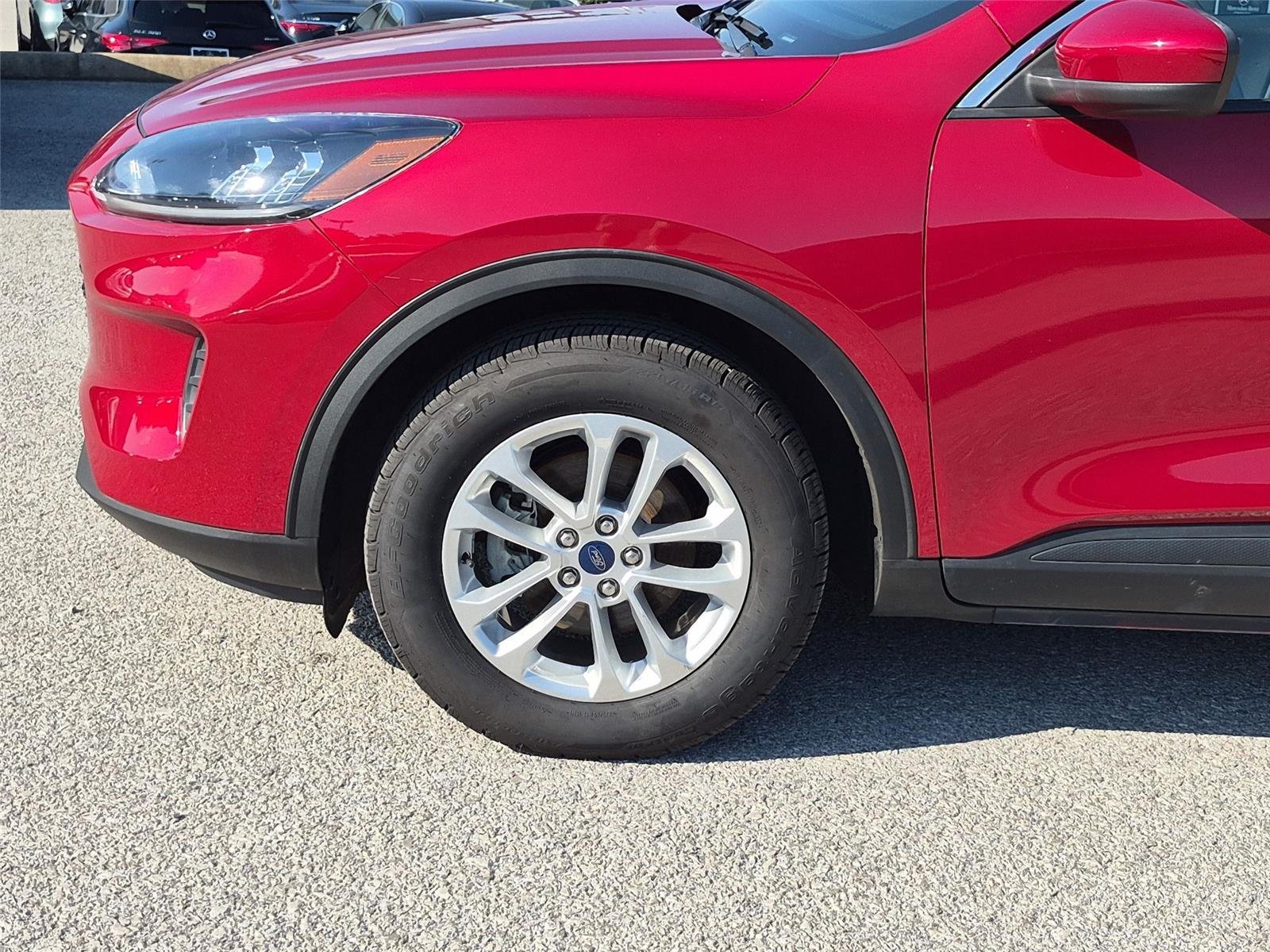 Used 2020 Rapid Red Metallic Tinted Clearcoat Ford SE image 10
